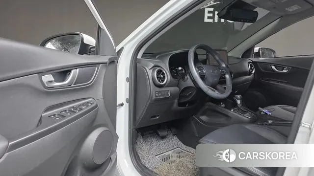 Hyundai The New Kona 2022 Белый из Кореи, фото 2