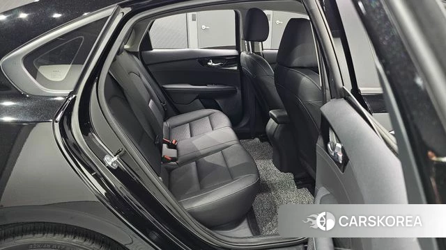 Kia The New K3 2nd generation 2024 Черный из Кореи, фото 2