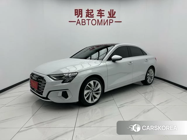 Audi A3 2022 Белый из Китая, фото 2