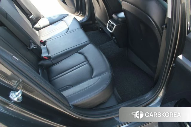 Kia K5 3rd generation 2021 Серый из Кореи, фото 2