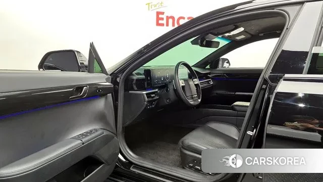 Hyundai Grandeur Hybrid (GN7) 2023 Черный из Кореи, фото 2