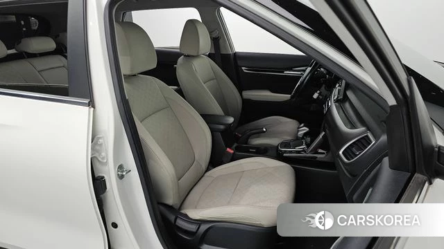 Kia Seltos 2021 Белый из Кореи, фото 2