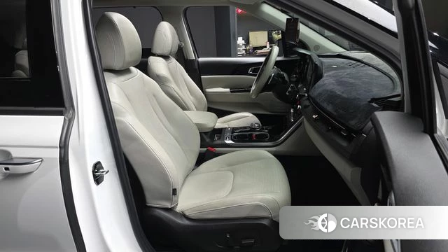Kia Carnival 4th generation 2022 Белый из Кореи, фото 2