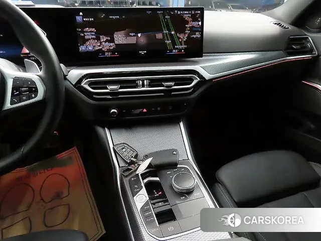 BMW 3 Series (G20) 2024 Белый из Кореи, фото 2