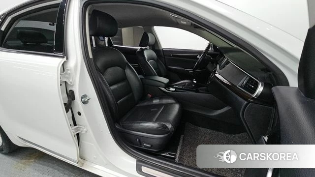 Kia Come New K7 2018 Белый из Кореи, фото 2