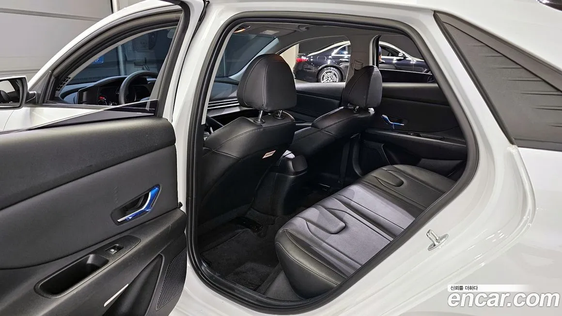 Hyundai Avante (CN7) 2022 Белый из Кореи, фото 2