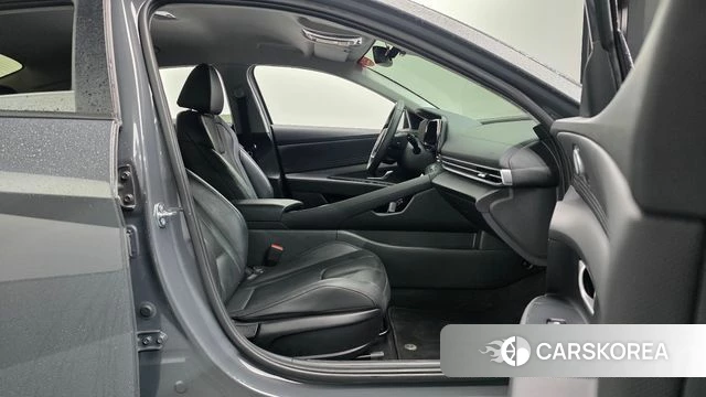 Hyundai The New Avante (CN7) 2025 Серый из Кореи, фото 2