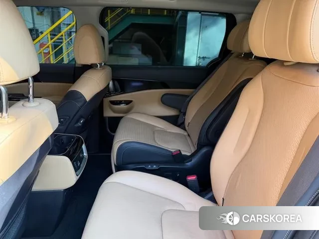 Kia Carnival 4th generation 2023 Черный из Кореи, фото 2