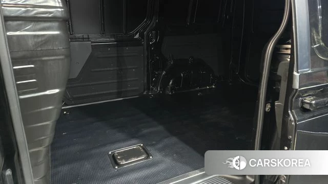 Hyundai Staria 2021 Черный из Кореи, фото 2