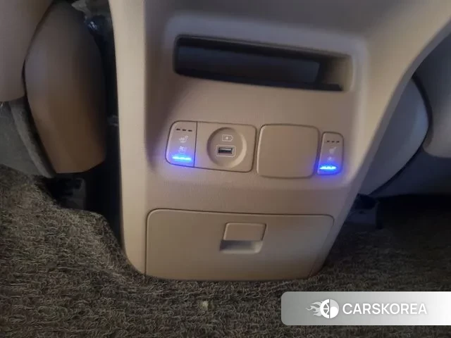 Kia The New Carnival 2019 Черный из Кореи, фото 2