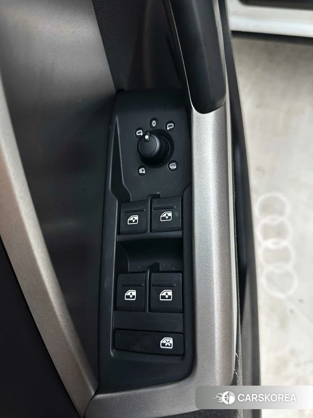 Audi Q3 2023 Белый из Китая, фото 2