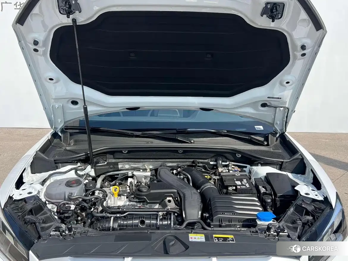 Audi Q2L 2026 Белый из Китая, фото 2