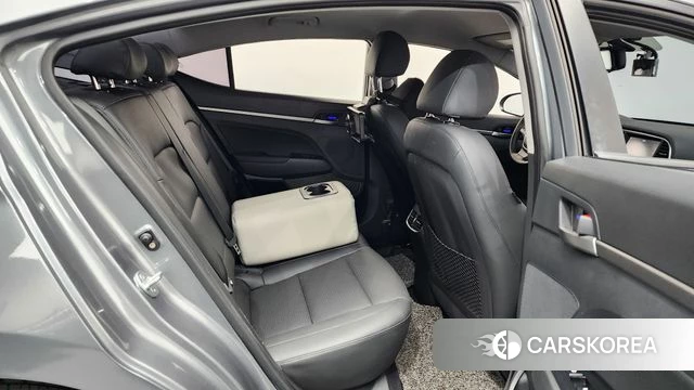 Hyundai Avante AD 2018 Серый из Кореи, фото 2