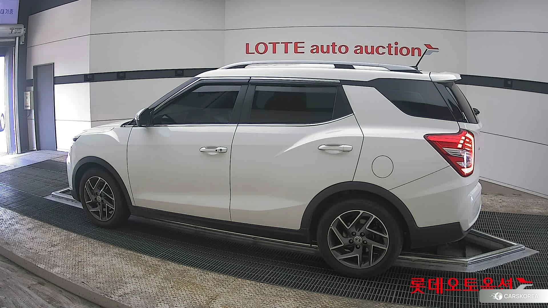 SsangYong Tivoli Air 2022 Grand White из Кореи, фото 2