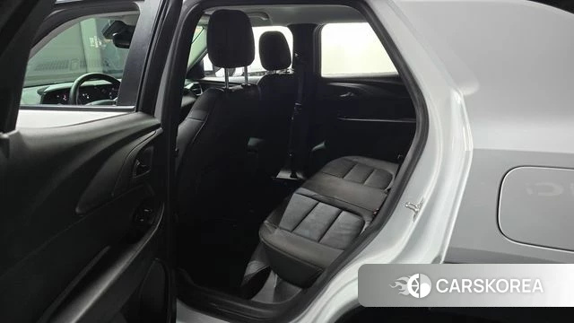 Chevrolet (GM Daewoo) The New Trail Blazer 2024 Белый из Кореи, фото 2