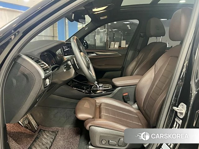 BMW X3 (G01) 2024 Черный из Кореи, фото 2