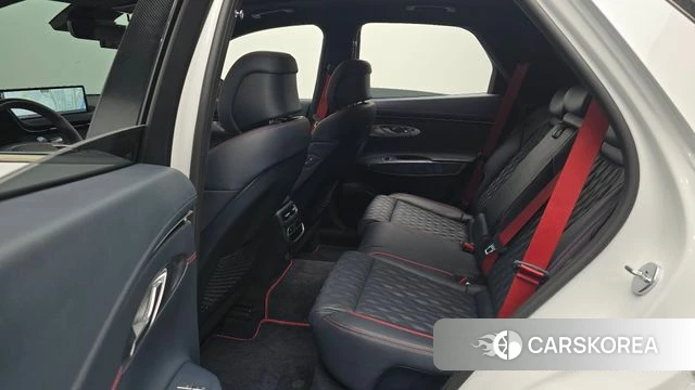 Genesis GV70 2022 Белый из Кореи, фото 2