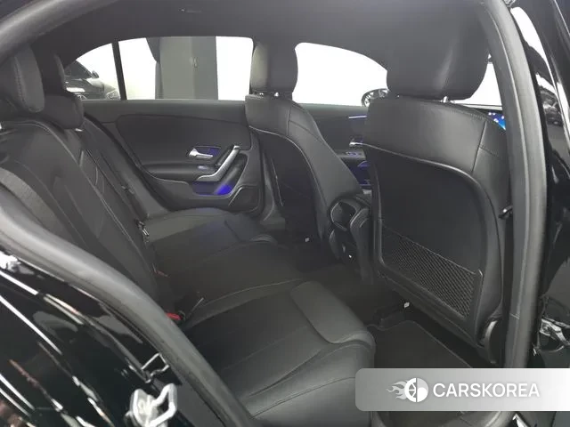 Mercedes-Benz A-Class W177 2025 Черный из Кореи, фото 2