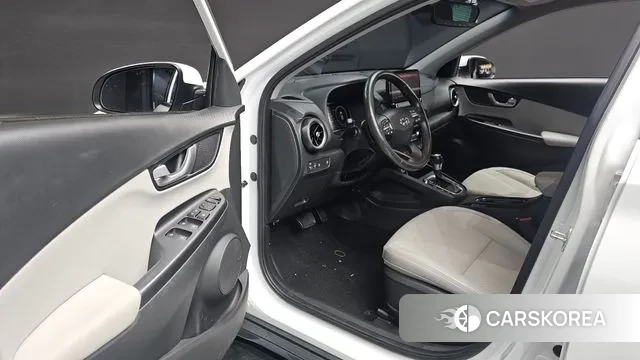 Hyundai The New Kona 2022 Белый из Кореи, фото 2