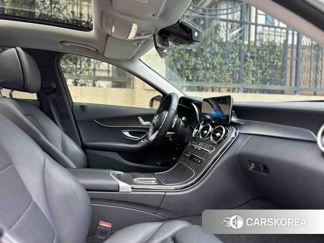 Mercedes-Benz Class C 2021 Белый из Китая, фото 2