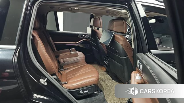 BMW X7 (G07) 2021 Черный из Кореи, фото 2