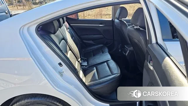 Hyundai The New Avante AD 2019 Белый из Кореи, фото 2