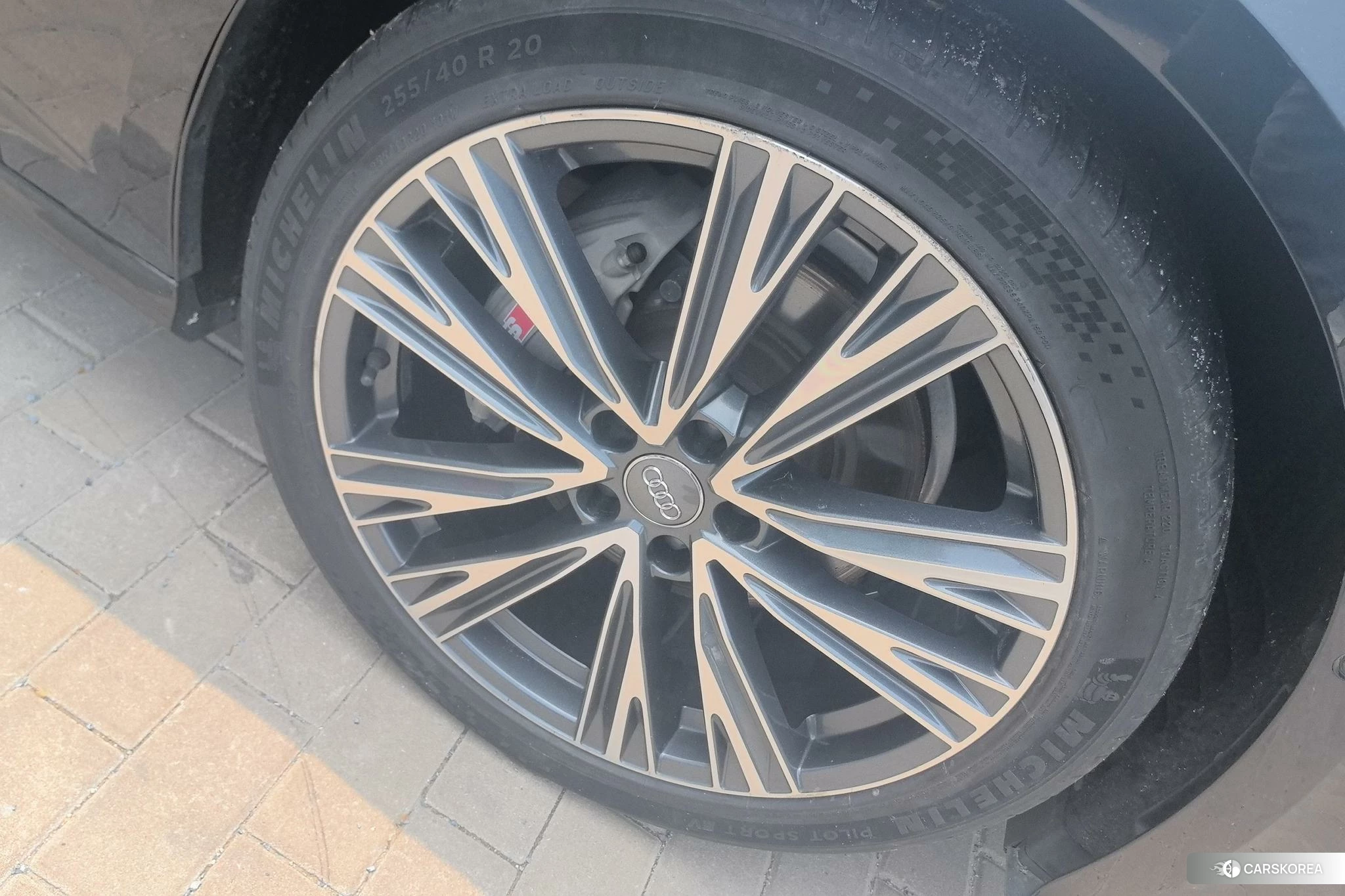 Audi A6L 2020 Черный из Китая, фото 2