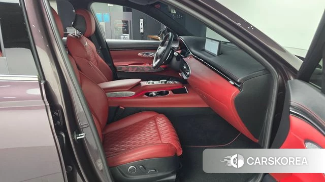 Genesis GV70 2021 Серый из Кореи, фото 2