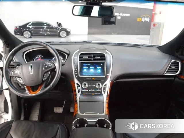 Lincoln MKX 2nd Generation 2018 Белый из Кореи, фото 2