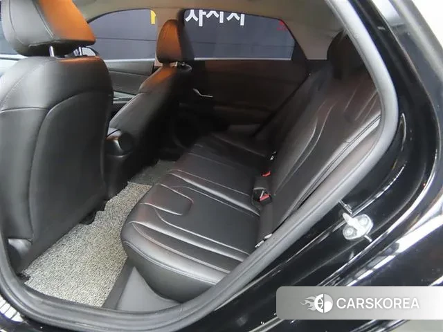 Hyundai Avante (CN7) 2020 Черный из Кореи, фото 2