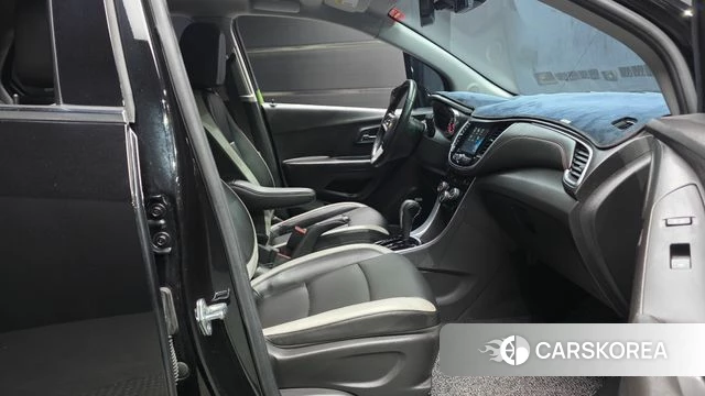 Chevrolet (GM Daewoo) The New Trax 2019 Черный из Кореи, фото 2