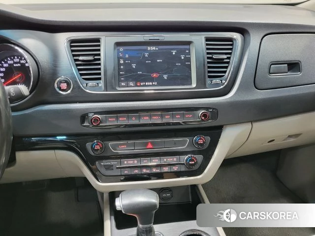 Kia The New Carnival 2018 Жемчужный цвет из Кореи, фото 2