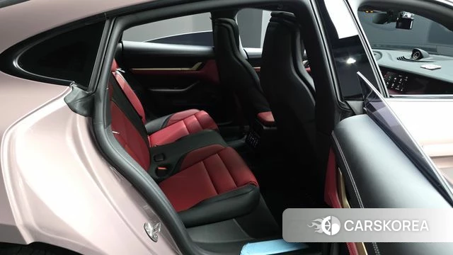 Porsche Taycan 2024 Розовый из Кореи, фото 2