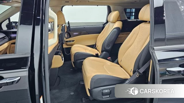Kia Carnival 4th generation 2021 Черный из Кореи, фото 2