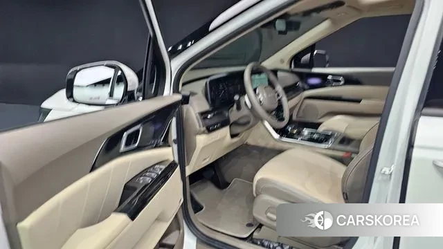 Kia Carnival 4th generation 2023 Белый из Кореи, фото 2