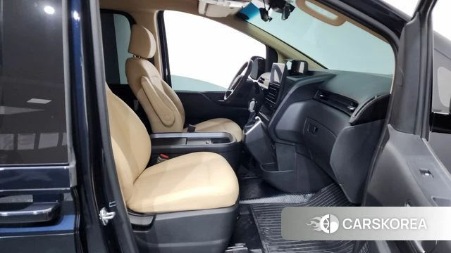 Hyundai Staria 2024 Синий из Кореи, фото 2