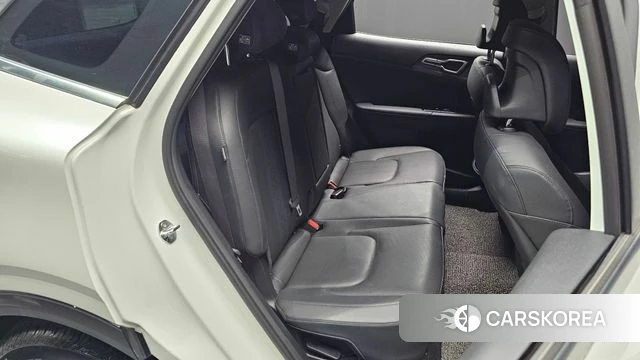 Kia Sportage 5th Generation Hybrid 2024 Белый из Кореи, фото 2