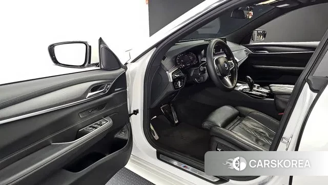 BMW 6 Series GT (G32) 2022 Белый из Кореи, фото 2