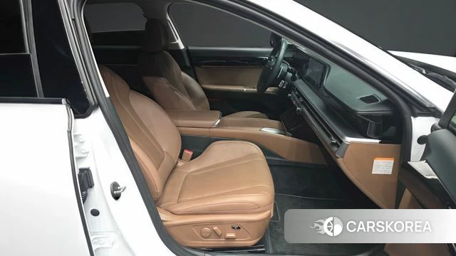 Hyundai Grandeur Hybrid (GN7) 2024 Белый из Кореи, фото 2