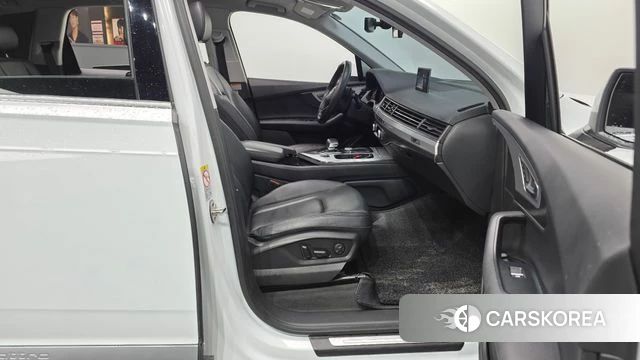 Audi Q7 (4M) 2019 Белый из Кореи, фото 2