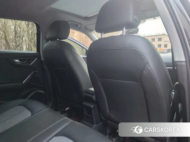 Audi Q2L 2021 Черный из Китая, фото 2