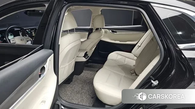 Hyundai The New Grandeur IG Hybrid 2022 Черный из Кореи, фото 2
