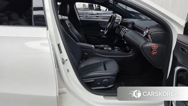 Mercedes-Benz A-Class W177 2020 Белый из Кореи, фото 2