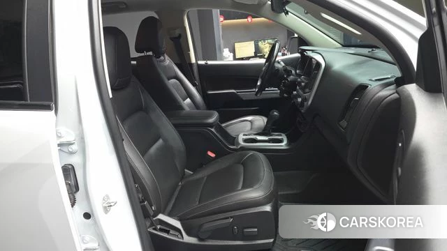 Chevrolet (GM Daewoo) Colorado 2019 Белый из Кореи, фото 2