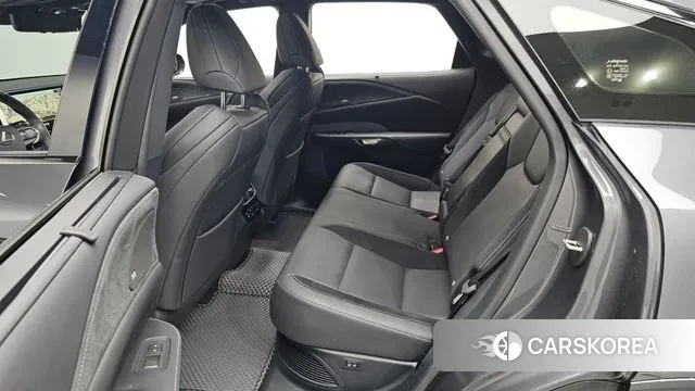 Lexus RX500h 5th generation 2023 Серый из Кореи, фото 2