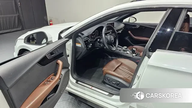 Audi A5 (F5) 2019 Белый из Кореи, фото 2