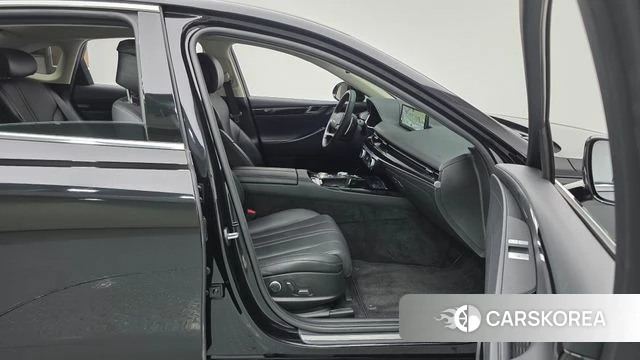 Genesis G80 (RG3) 2023 Черный из Кореи, фото 2