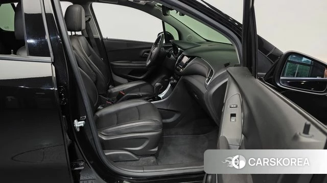Chevrolet (GM Daewoo) The New Trax 2020 Черный из Кореи, фото 2