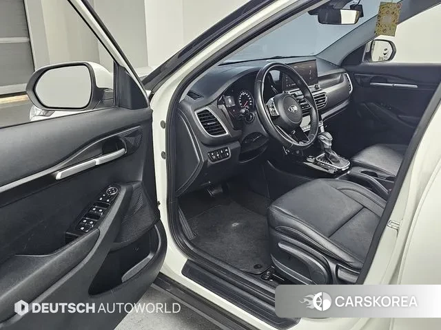 Kia Seltos 2021 Белый из Кореи, фото 2