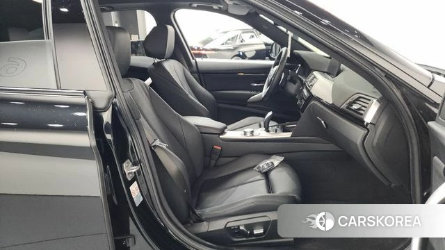 BMW 3 Series GT (F34) 2020 Черный из Кореи, фото 2